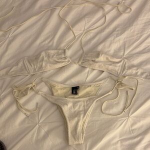 Triangl Swimwear Cream/White Bikini Set